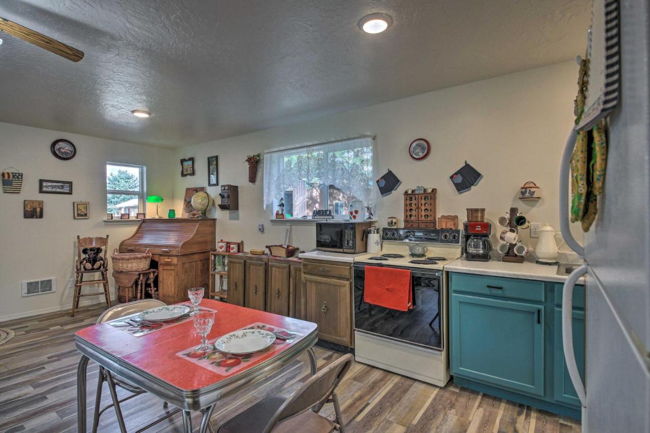 Pet-Friendly Libby Cottage With Mountain Views! Bagian luar foto